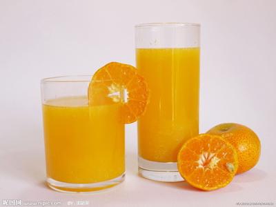 多多28编辑教你自制营养美味的水果饮料